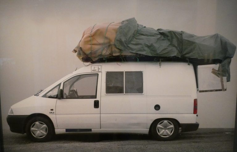 Voitures cathédrales, Thomas Mailaender, 2006